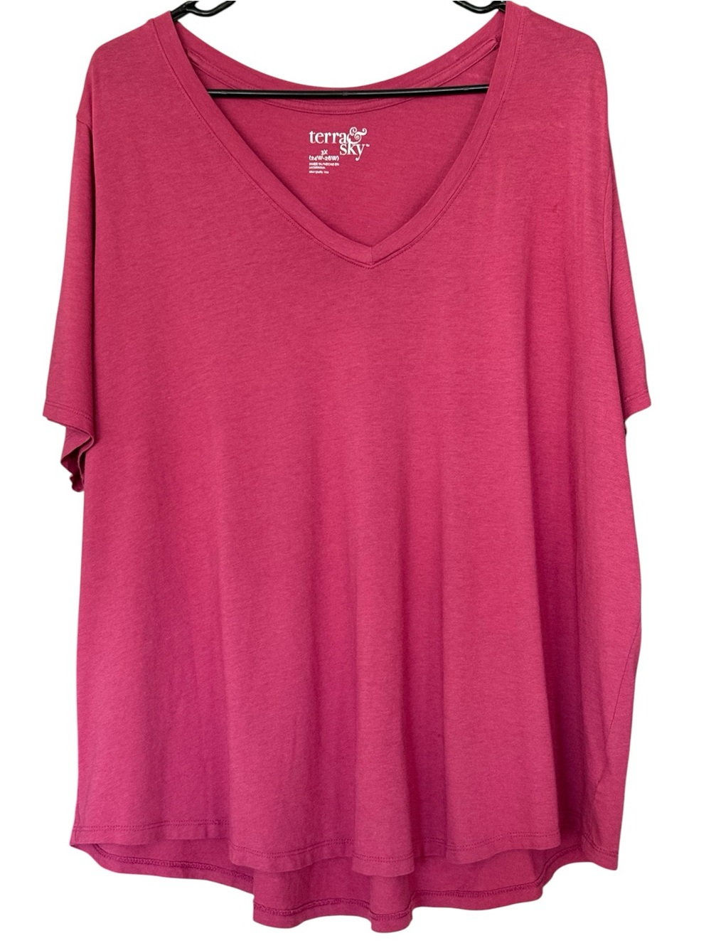 Terra & Sky Women’s Casual V-Neck Tee Size 3XL from Witch’s Estate Sale Comfy!
